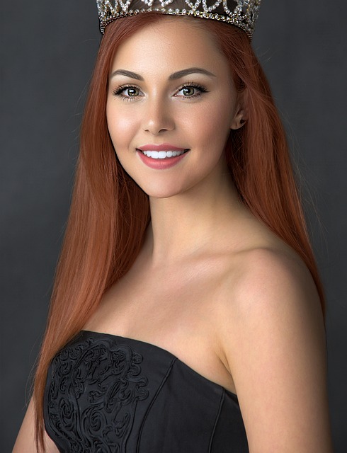 离开热刺后，沃克18冠而莫德里奇24冠，但唯独凯恩却依然0冠.