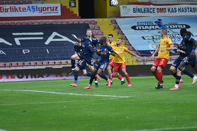 在竞赛激烈 在竞赛激烈